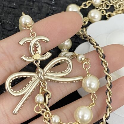 Chanel Delicate Pearl Bow Double Necklace - Image 5