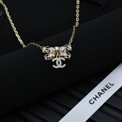 Chanel hollow bow necklace - Image 5