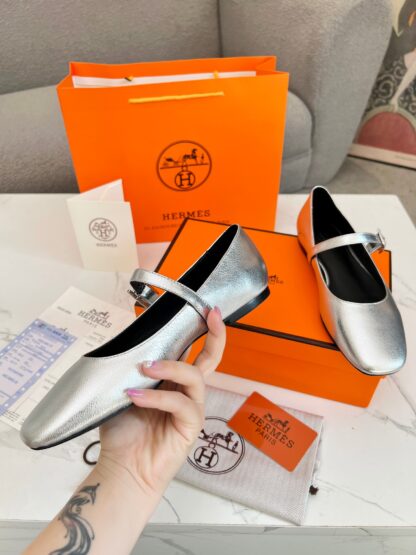 Hermès new pure handmade silver trendy loafers - Image 5