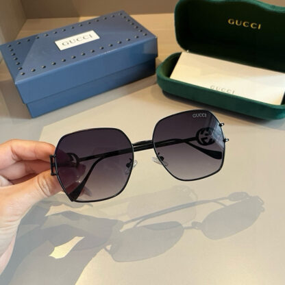Gucci fashion sunglasses - Image 5