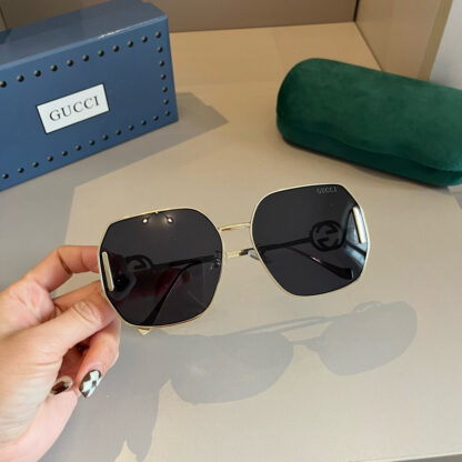 Gucci fashion sunglasses - Image 5
