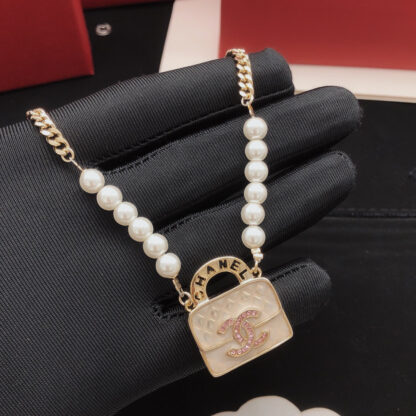 Chanel fashionable bag necklace - Image 5