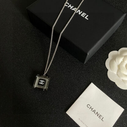 Chanel Fashion Square Double C Necklace