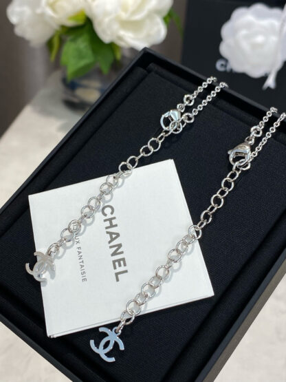 Chanel rhinestone heart necklace - Image 5