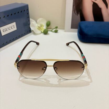 Gucci fashion sunglasses - Image 4