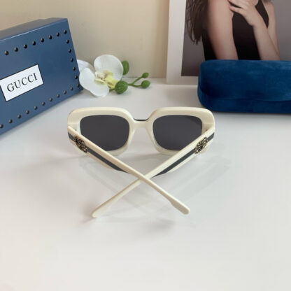 Gucci fashion sunglasses - Image 5