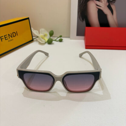 FENDI fashion trend sunglasses - Image 6
