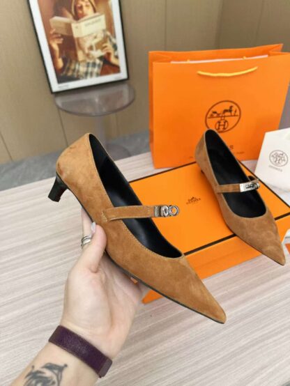 Hermès dark brown holiday must-have comfortable loafers - Image 5