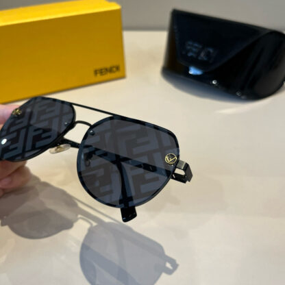FENDI fashion trend sunglasses - Image 6