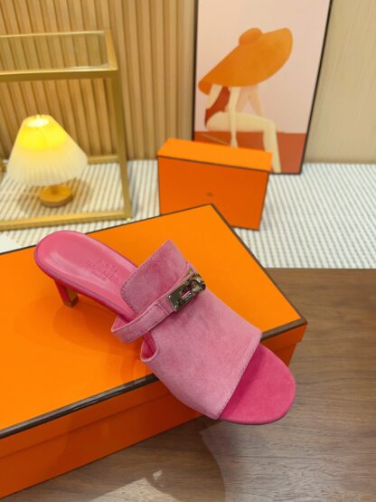 Hermès pink handmade stiletto sandals - Image 6