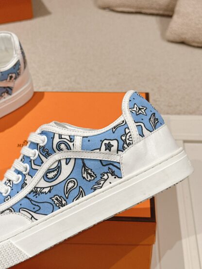 Hermes couple blue and white fashion retro casual skateboard shoes - Image 6