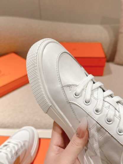 Hermes couple pure white fashion retro casual skateboard shoes - Image 6