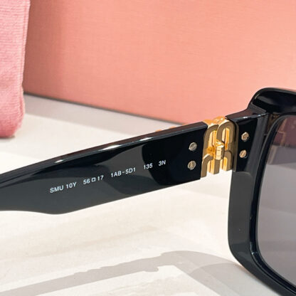 Miu Miu trendy fashion sunglasses - Image 7