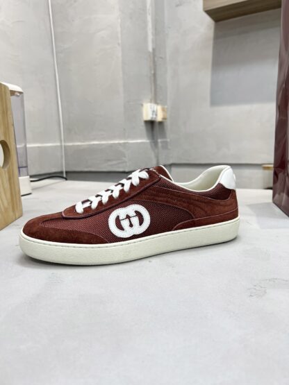 Gucci classic design German training elements catwalk model - Image 7