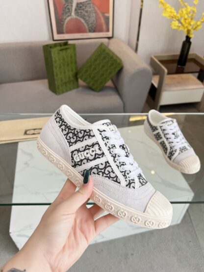 Gucci low-top casual sneakers - Image 7