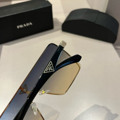 Prada fashion trend sunglasses - Image 6