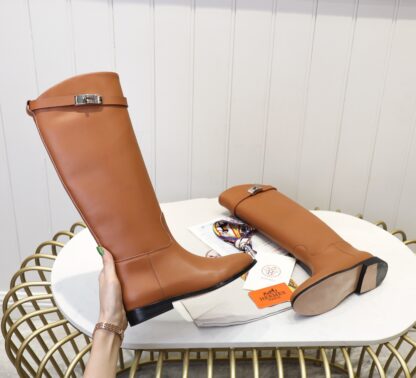 Hermès classic kelly buckle brown mid-calf boots - Image 6