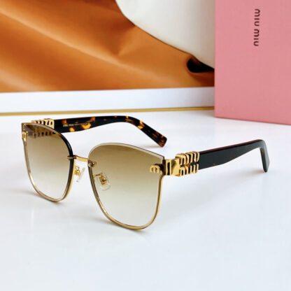 Miu Miu trendy fashion sunglasses - Image 7