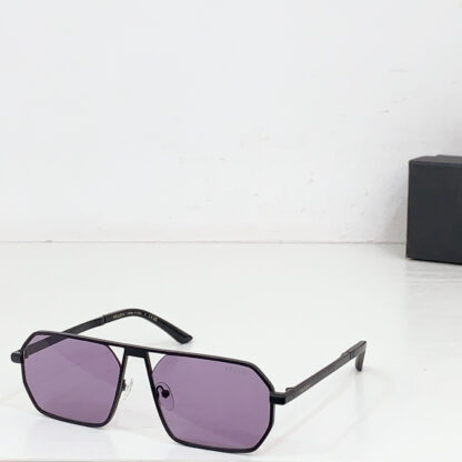Prada fashion trend sunglasses - Image 6