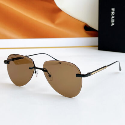 Prada fashion trend sunglasses - Image 6