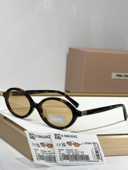 Miu Miu trendy fashion sunglasses - Image 7