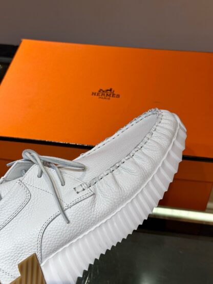 Hermès men's lace-up white versatile simple casual sports shoes - Image 6