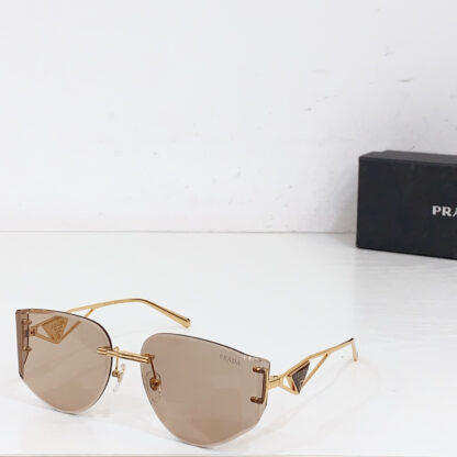 Prada fashion trend sunglasses - Image 6