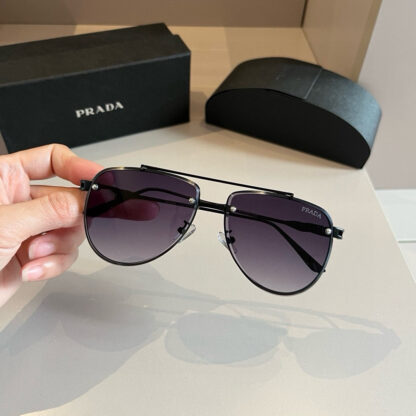 Prada fashion trend sunglasses - Image 6