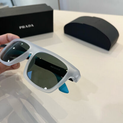 Prada fashion trend sunglasses - Image 6
