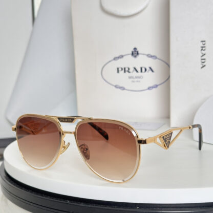 Prada fashion trend sunglasses - Image 6