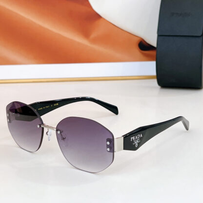 Prada fashion trend sunglasses - Image 5