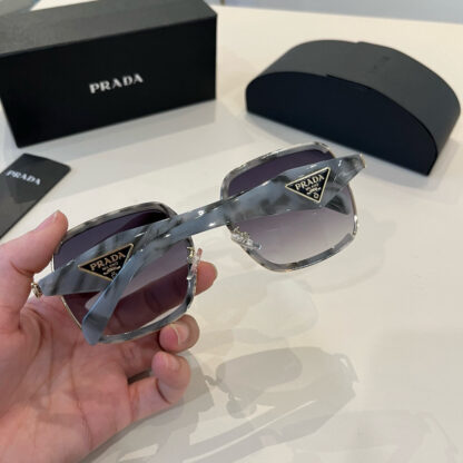 Prada fashion trend sunglasses - Image 6