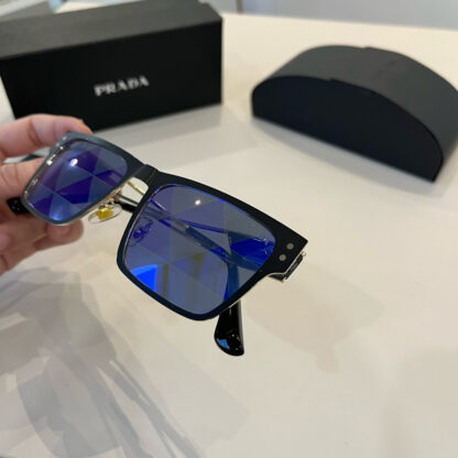 Prada fashion trend sunglasses - Image 6