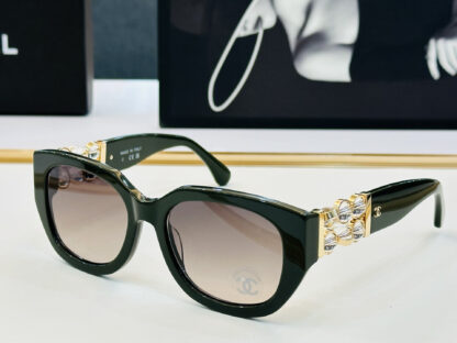 Chanel Fashion Sunglasses - Image 7