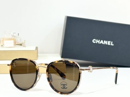 Chanel Fashion Sunglasses - Image 7