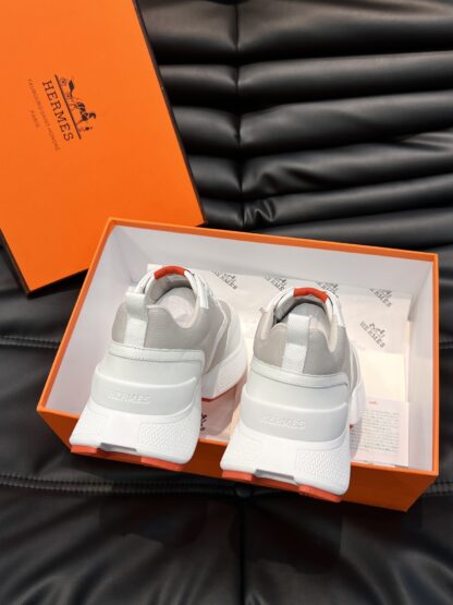 Hermès men's off-white soft and comfortable casual sports shoes - Image 6