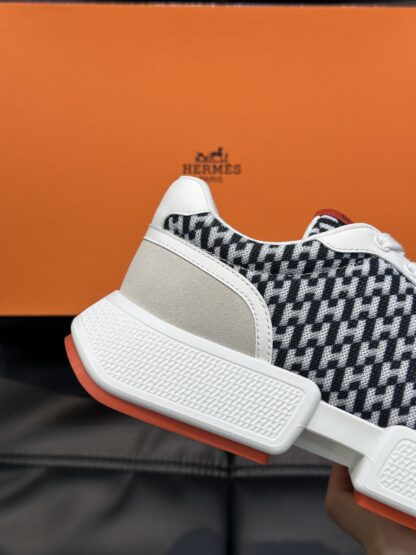 Hermes men's comfortable and soft gray and black color matching casual sports shoes - Image 6