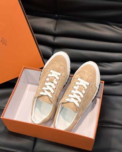 Hermès France Paris catwalk model milk tea color classic casual shoes - Image 6
