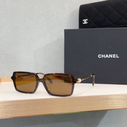 Chanel Fashion Sunglasses - Image 7