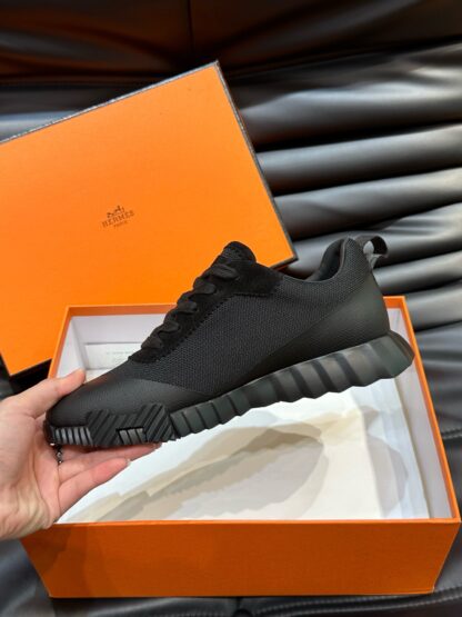 Hermès Men's Black Lightweight Breathable Casual Sneakers - Image 6
