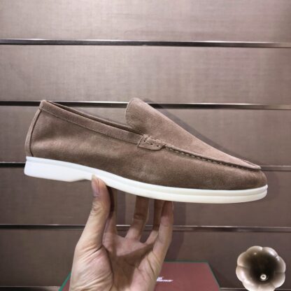 Hermès couple's apricot brown high-end classic loafers - Image 6