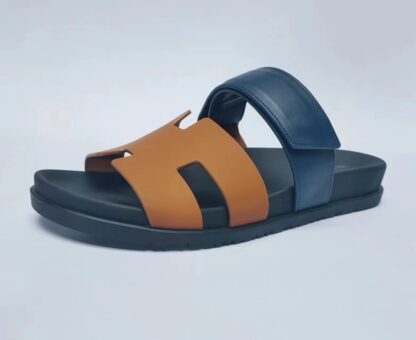 Hermès couple brown and blue woven slippers - Image 6