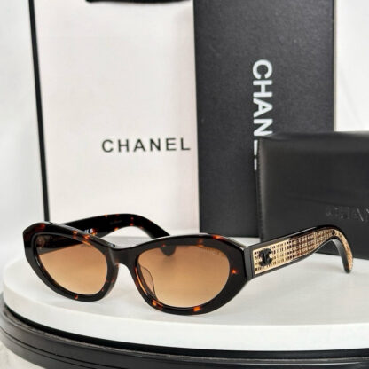 Chanel Fashion Sunglasses - Image 6