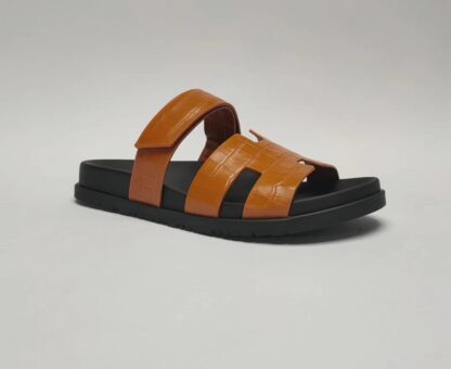 Hermès Couple's Earth-Colored Braided Slippers - Image 6