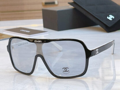 Chanel Fashion Sunglasses - Image 7