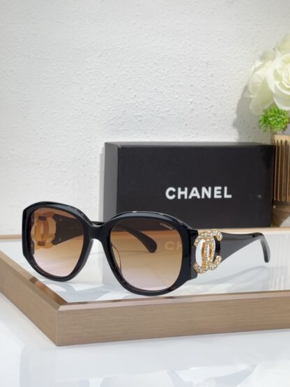 Chanel Fashion Sunglasses - Image 7