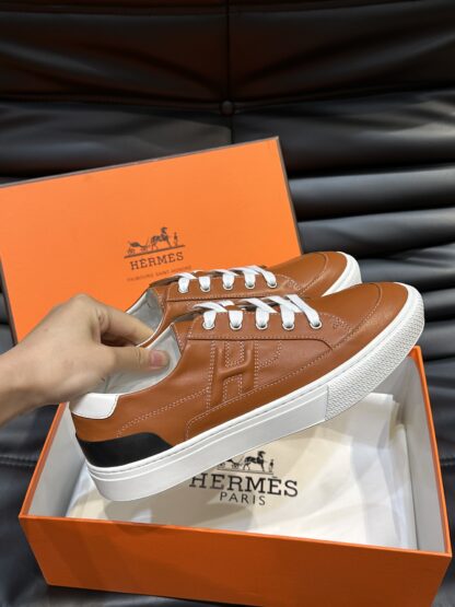 Hermès Men's Dark Brown Comfort Low-Top Casual Sneakers - Image 6