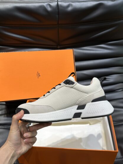 Hermes men's beige black breathable fashion casual sports shoes - Image 6