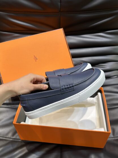 Hermès classic men's dark blue soft and durable casual loafers - Image 6
