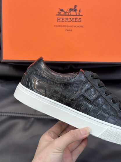 Hermès Men's Soft Lightweight Black Low-Top Casual Sneakers - Image 6